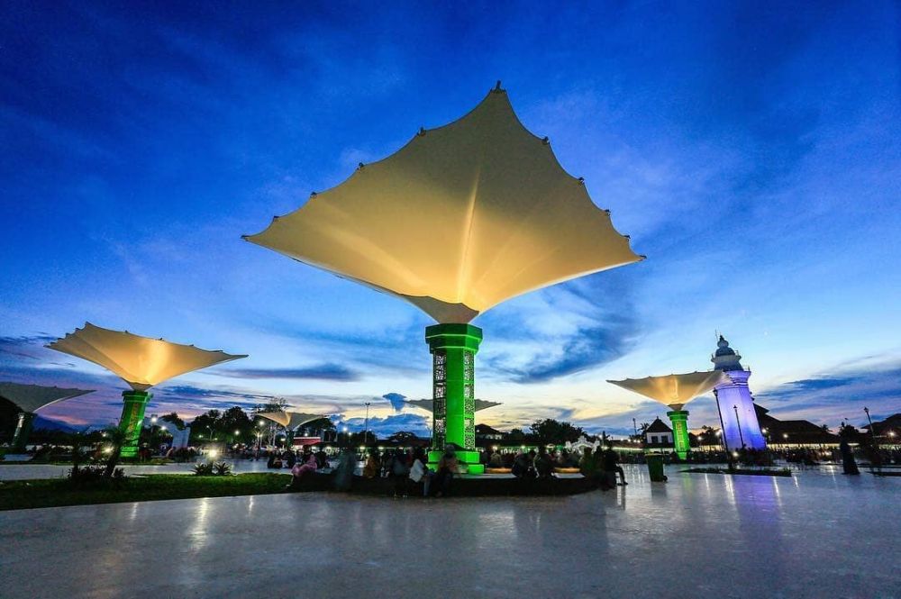 Liburan Akhir Tahun di Kawasan Banten Lama: Wisata Sejarah dan Religi yang Menarik