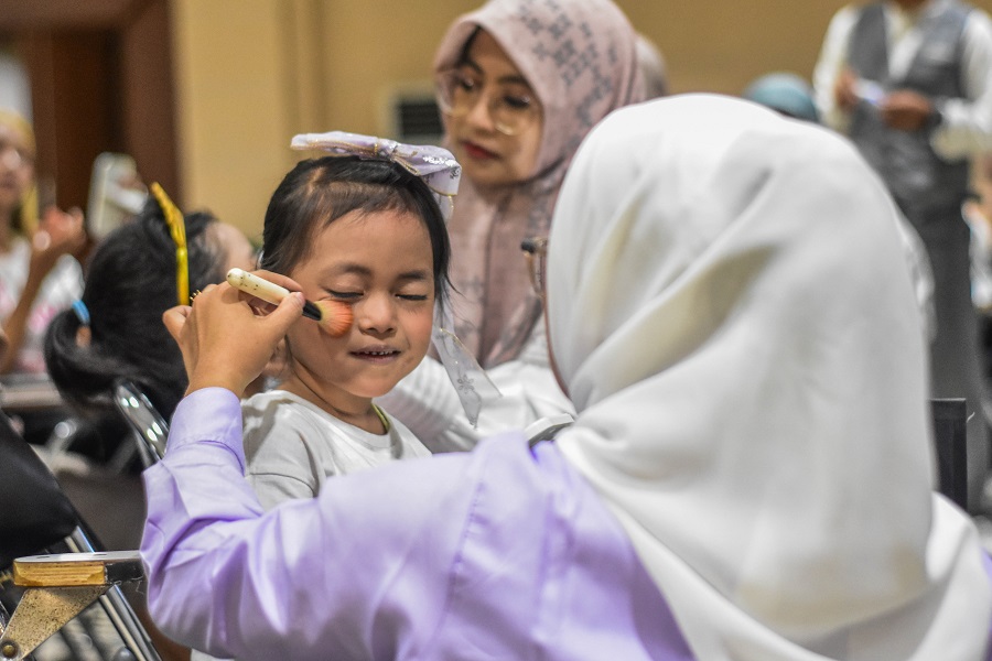 PELATIHAN TATA RIAS-3