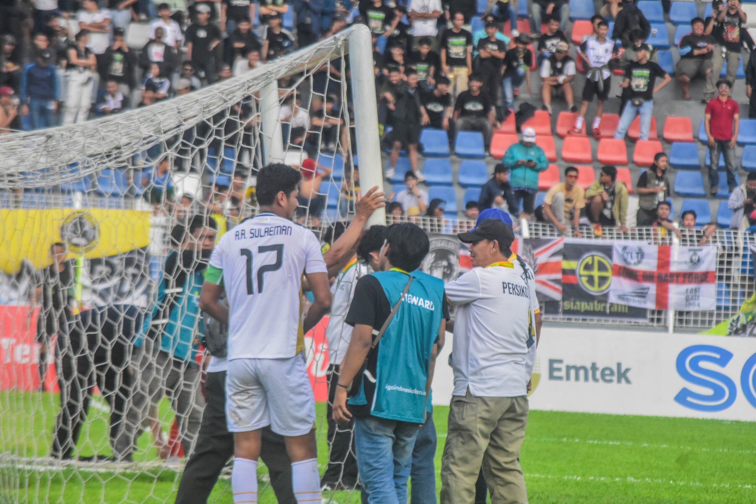 Tiang gawang di Liga 3 patah (1)