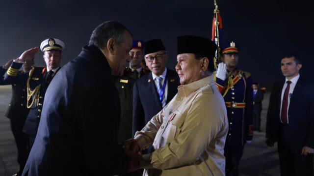 Kunjungan Bersejarah ke Mesir: Presiden Prabowo Hadiri KTT D-8 dan Perkuat Hubungan Bilateral