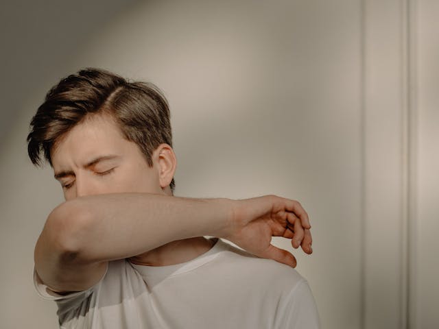 Batuk Kronis Tak Kunjung Sembuh? Waspadai Risiko Penyakit PPOK