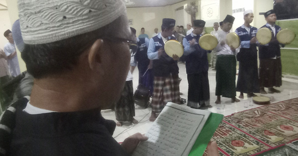 Remaja Mushola Miftahul Jannah Gelar Zikir dan Doa Bersama di Malam Pergantian Tahun