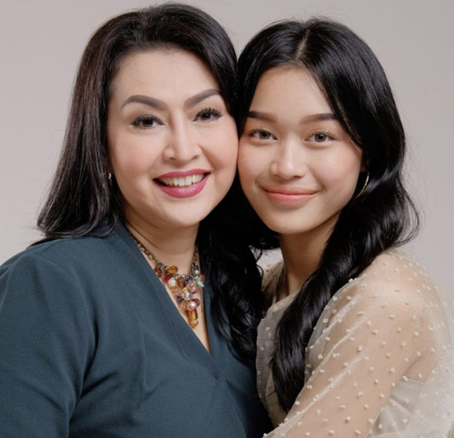 Keisha Almanova Ikuti Jejak Sang Ibu, Ratna Listy, Menapaki Dunia Hiburan