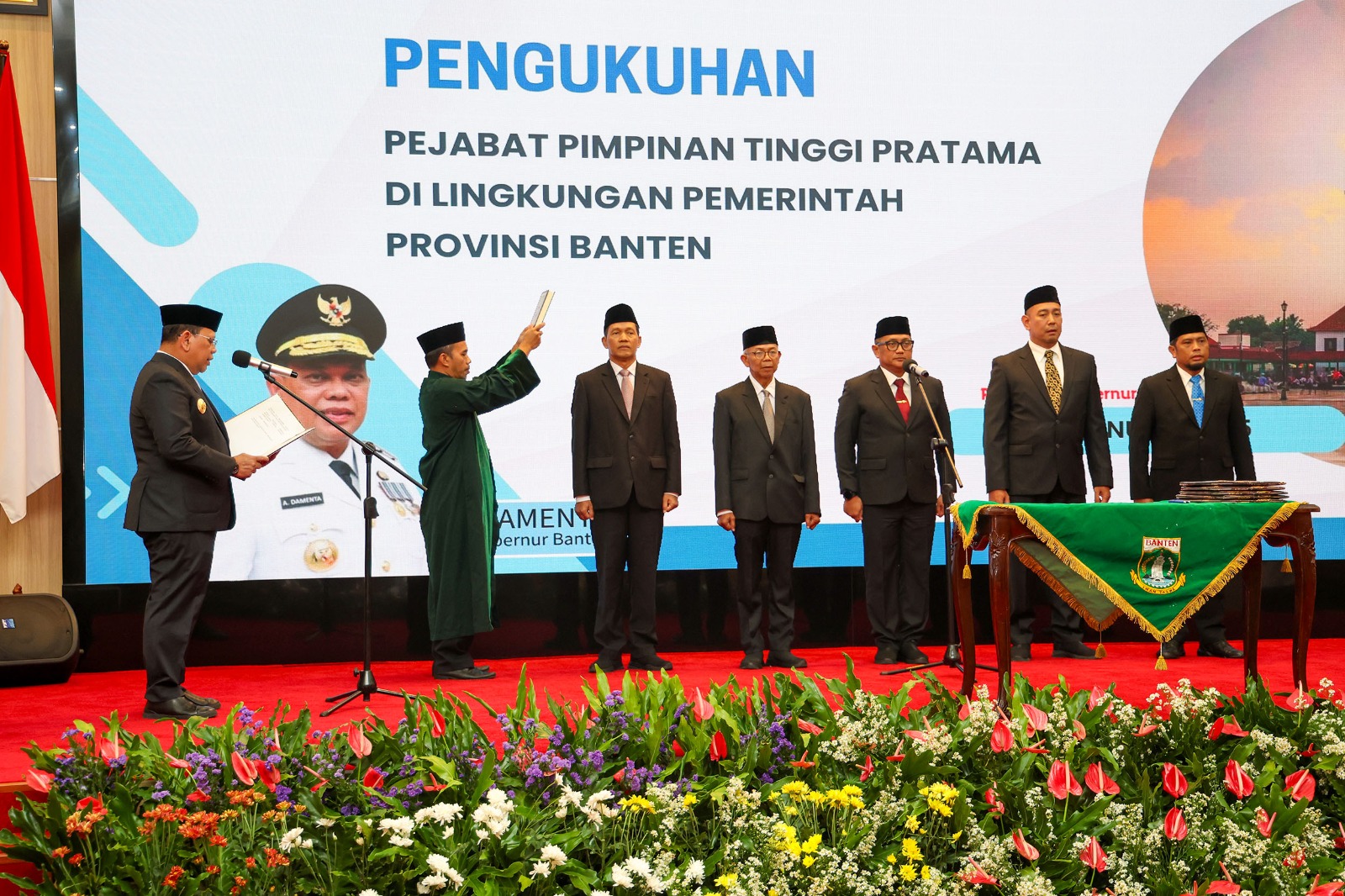 Pelantikan Nana Supiana dan 5 Pejabat Pemprov Banten, Dorong Percepatan Kinerja Pelantikan Nana Supiana dan 5 Pejabat Pemprov Banten, Dorong Percepatan Kinerja