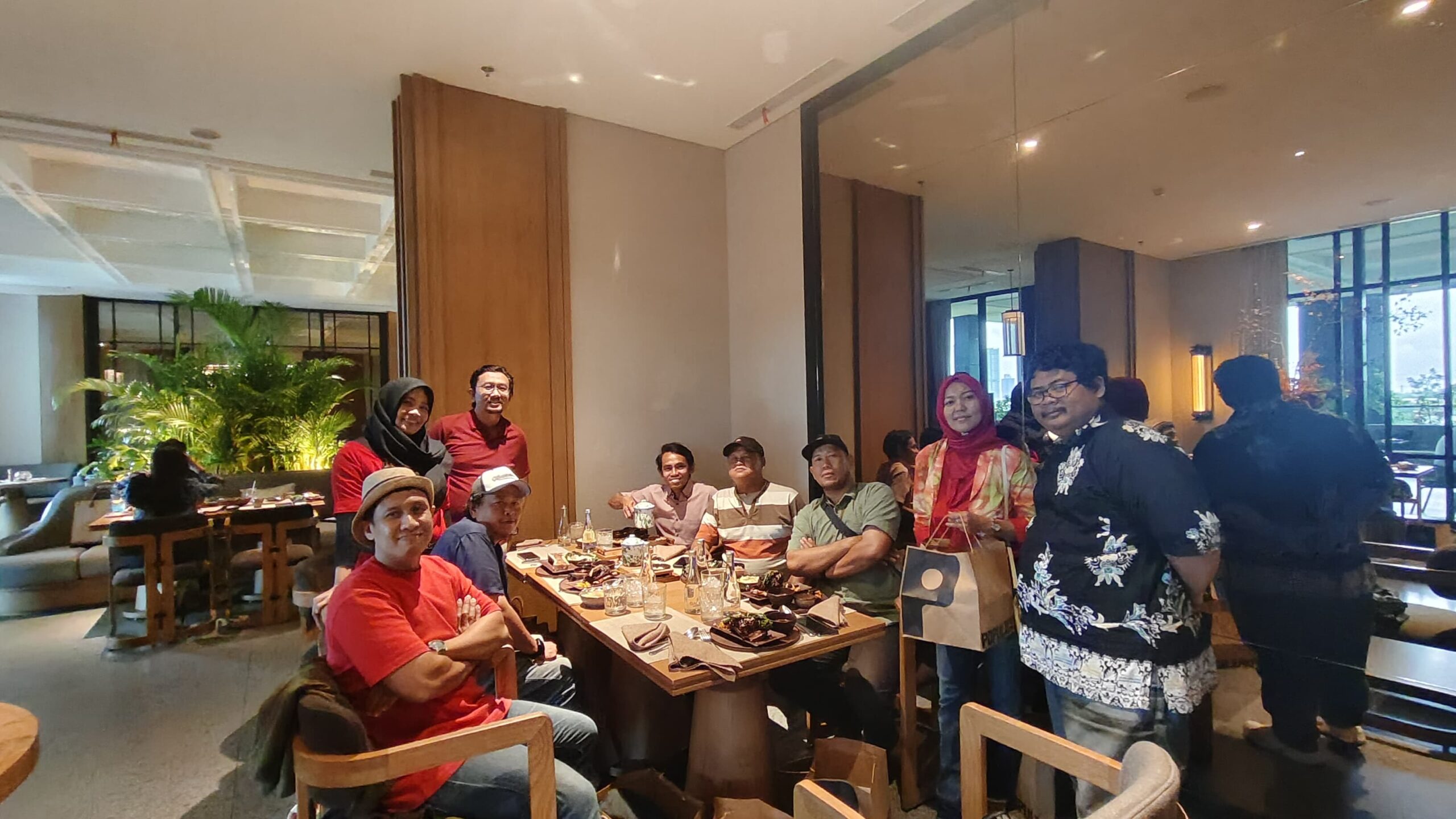 Jurnalis Bisnis Tangerang Gelar Soft Launching di Hotel Tentrem Jakarta