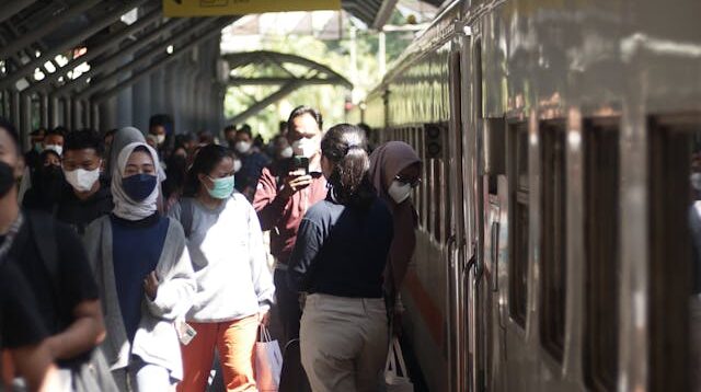 Gapeka 2025: Kecepatan Transportasi Kereta Api Meningkat, Ekonomi Terdongkrak