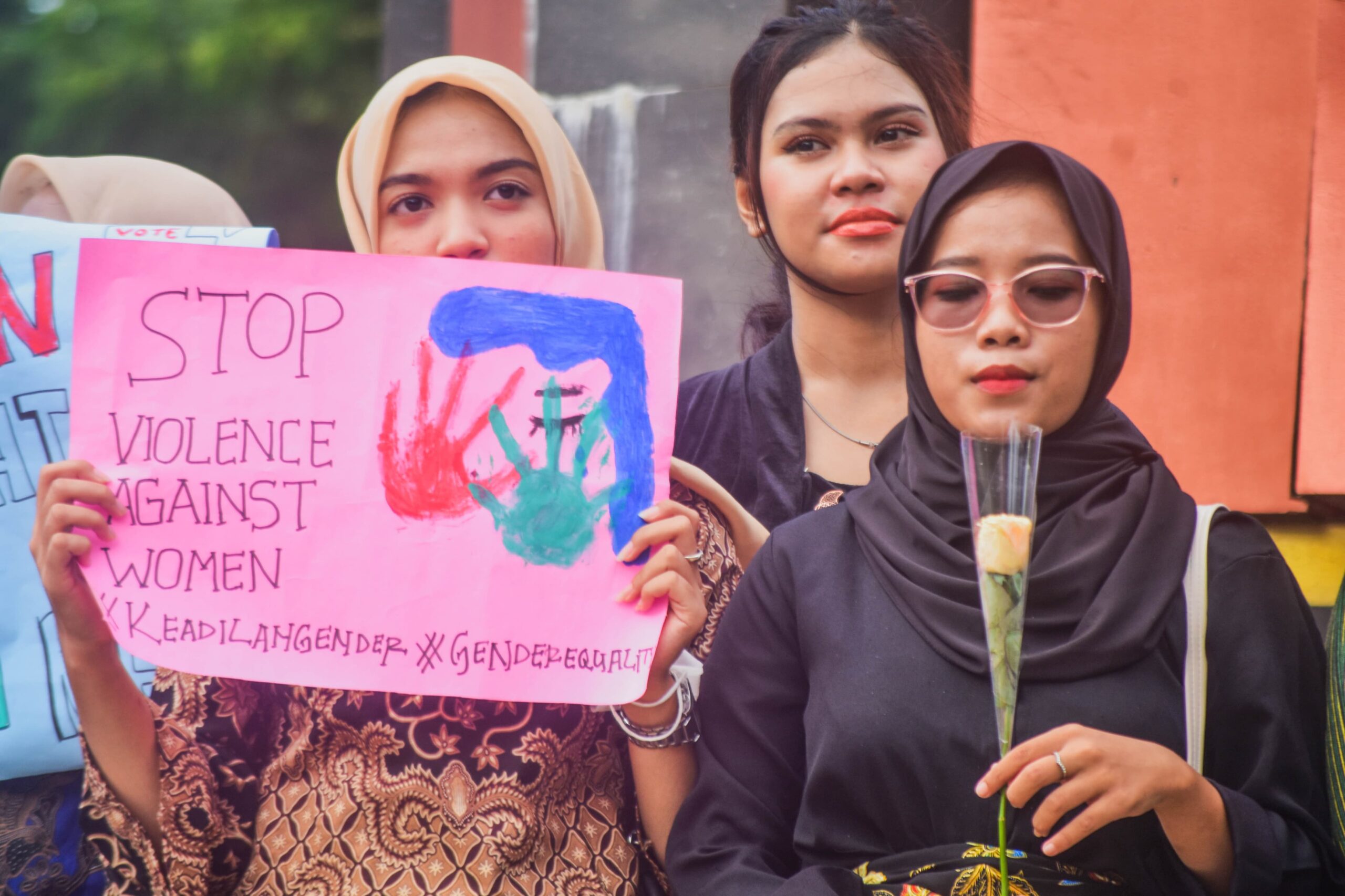 Aksi Kampanye Kesetaraan Gender dan Penyimpangan Geser Oleh Mahasiswa UMT (7)