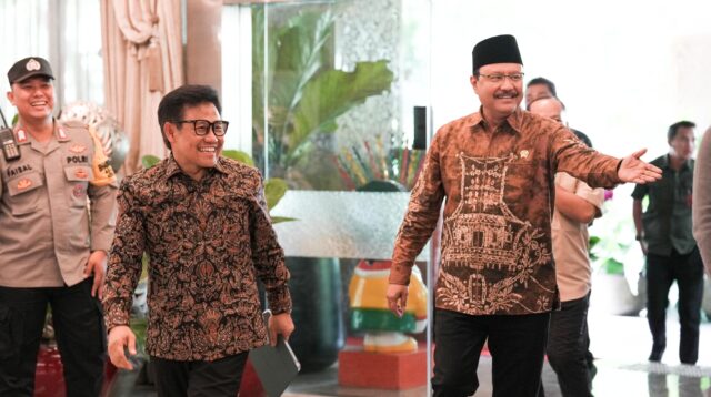 Menko PM Muhaimin Pastikan Tak Ada Pemotongan Anggaran untuk Bansos