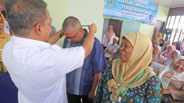 Lansia Kota Tangerang Tak Lagi Pasif: 12 Sekolah Lansia Siap Cetak Generasi Produktif!