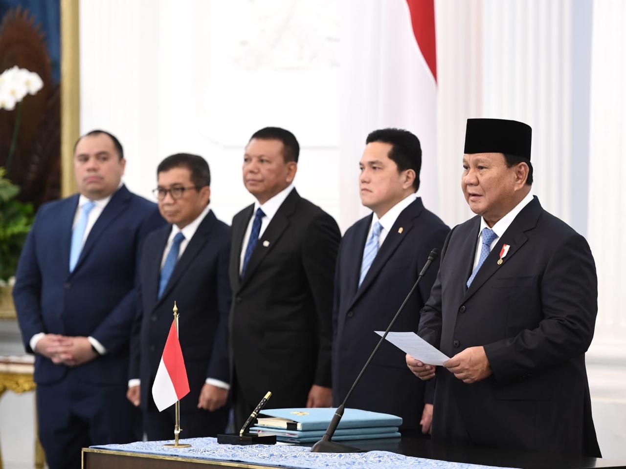Presiden Prabowo Tandatangani Tiga Produk Hukum Strategis Investasi Nasional
