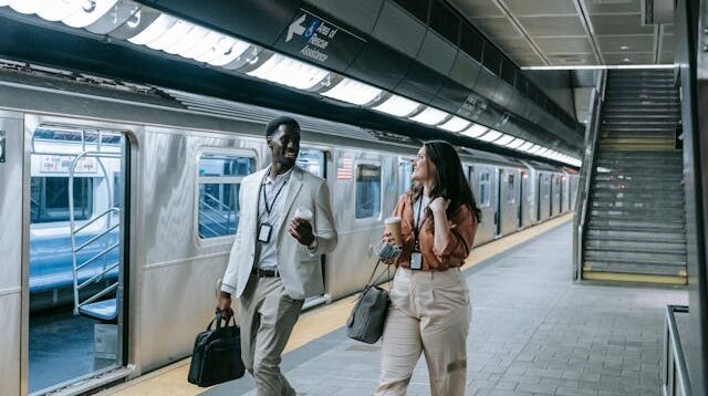 Cara Menemukan Barang Hilang di Kereta Api