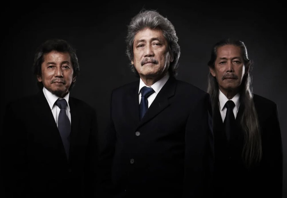 Perjalanan 50 Tahun Berkarya dalam Satu Panggung "Indonesia Menyanyi Bimbo"