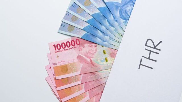 Pemkot Tangsel Pastikan THR 15 Ribu Pegawai Cair