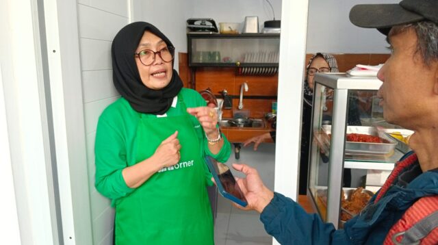 Yeni Terharu, Gerai yang Dibangun Baznas Kota Tangerang Mewah