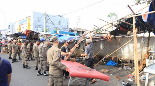 Pemkot Tangerang Tertibkan Pasar Jelang Lebaran: Bebas Sampah, Nyaman Belanja!
