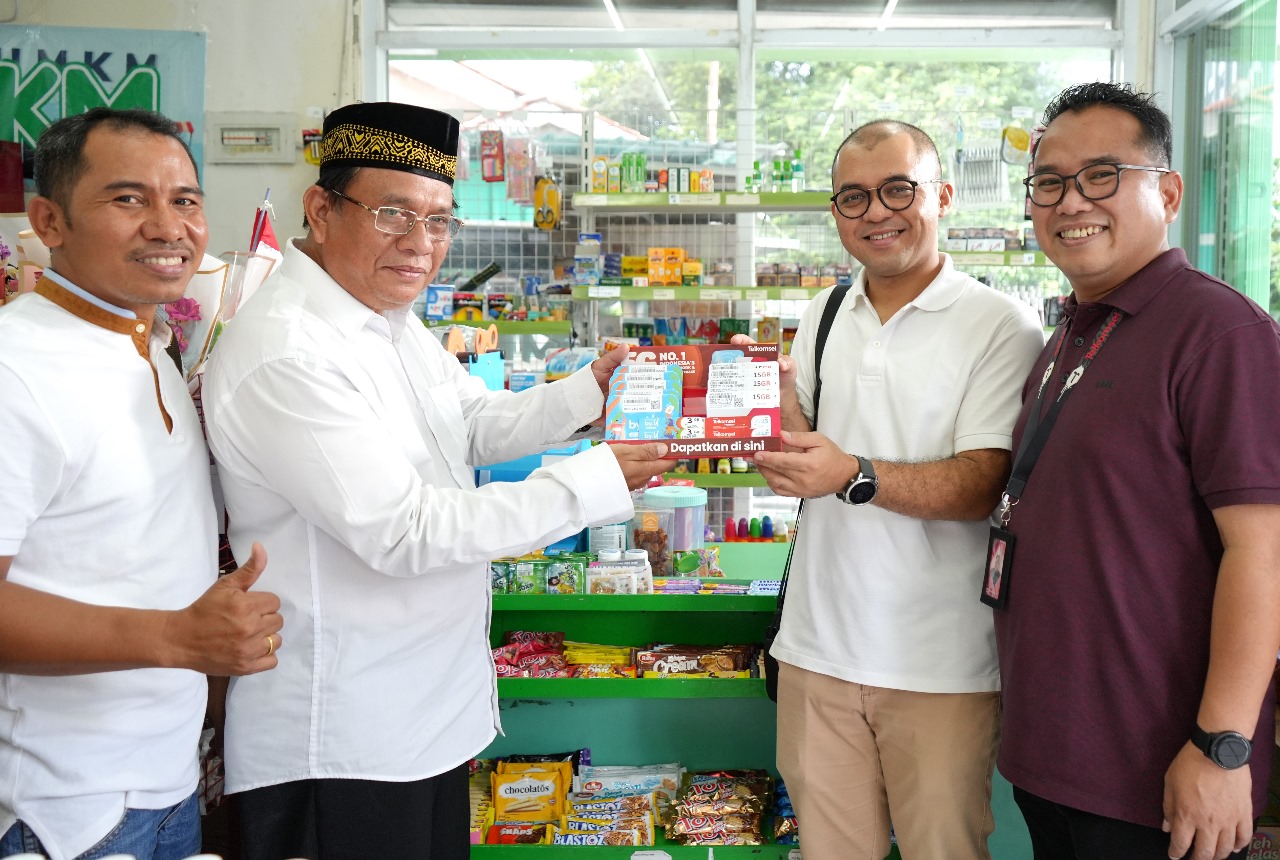 Telkomsel Gandeng Masjid Agung Al Mujahidin Hadirkan Akses Digital Bagi Jamaah
