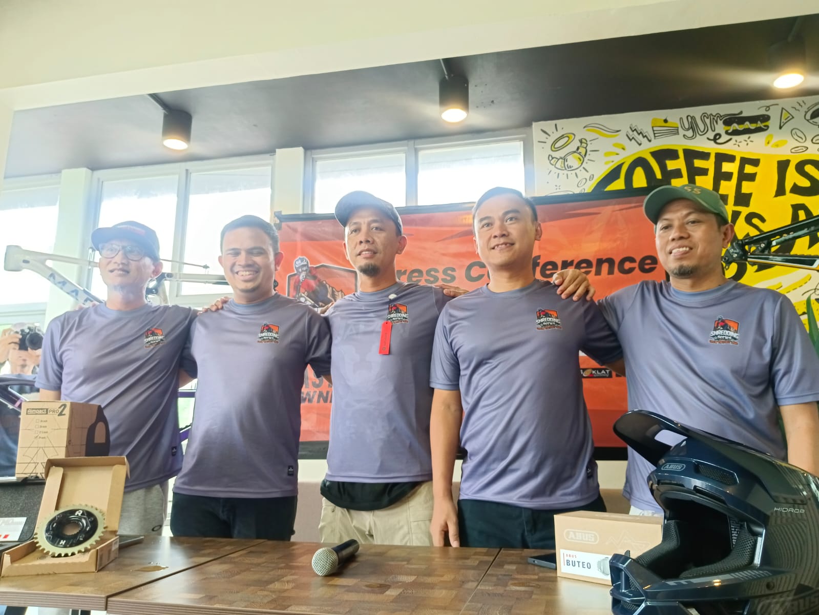 Shredding Series 2025: Ajang Kolaborasi Penghobi Sepeda Gunung Indonesia dan Internasional