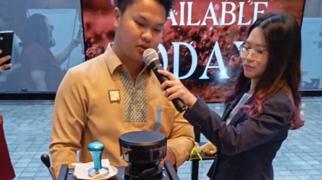 Kopi Grab-and-Go Benang Kopi Hadir di STREATS Restaurant