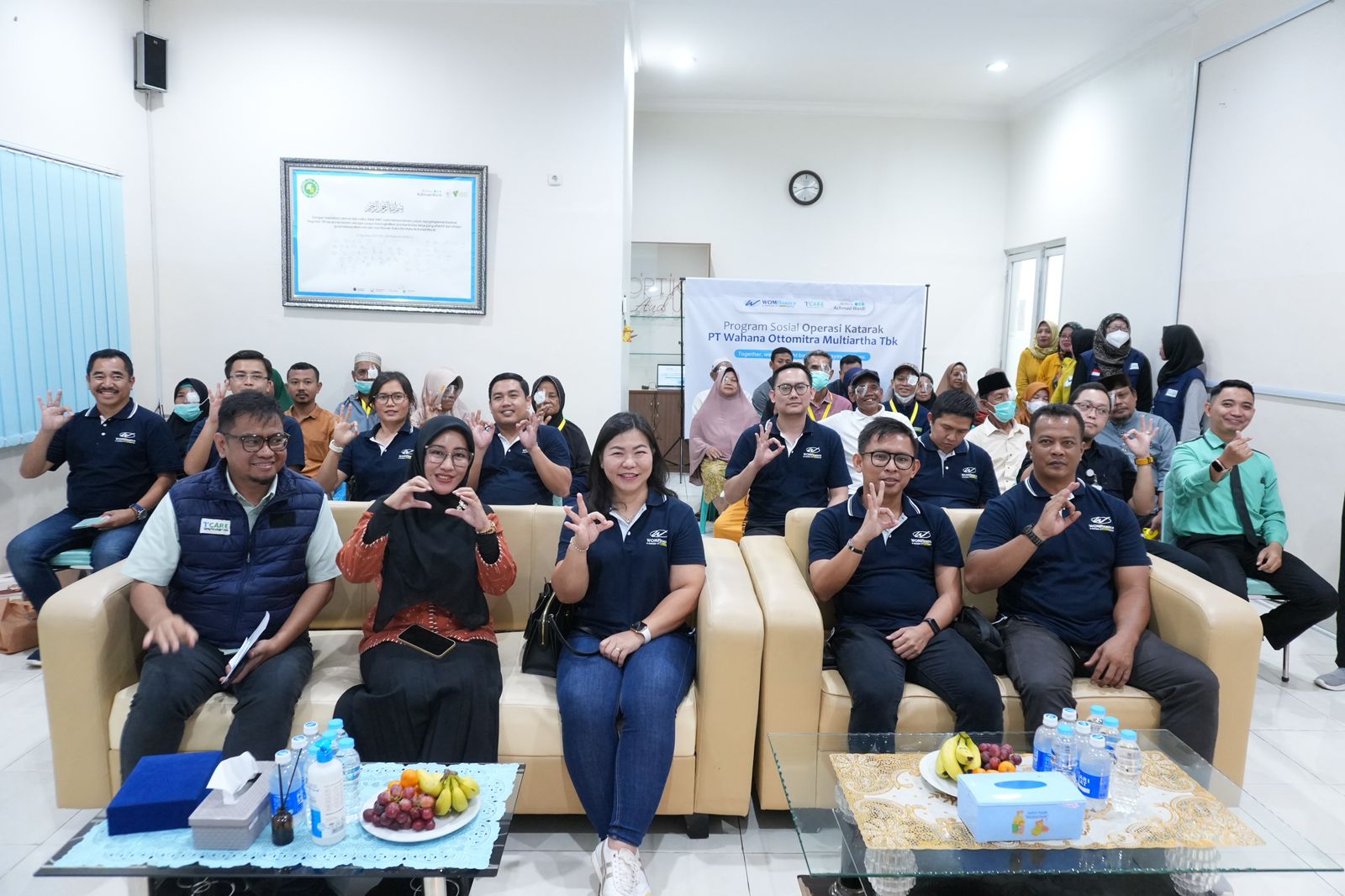 47 Pasien Katarak di Serang Jalani Operasi Gratis yang Digelar WOM Finance