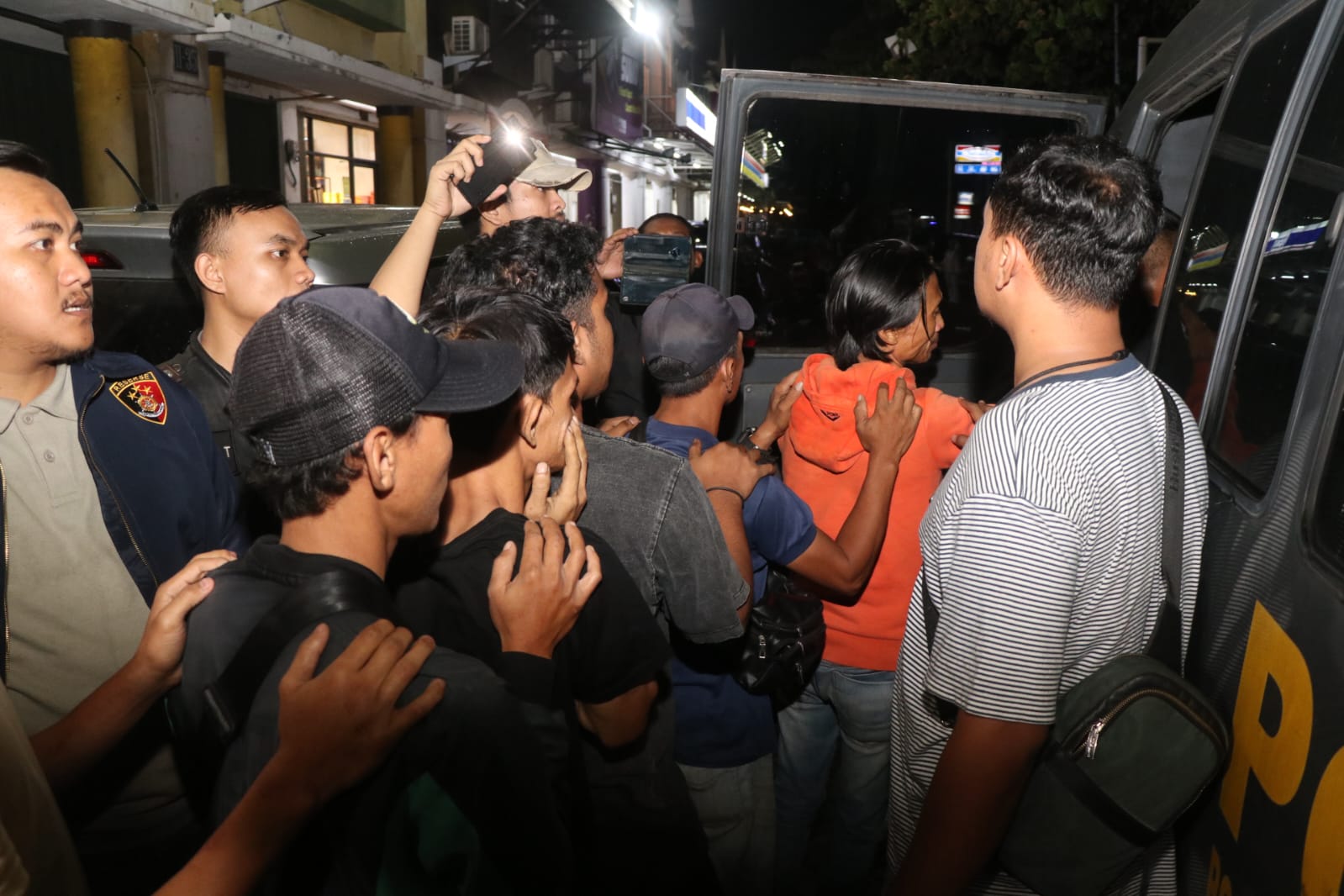 Polres Metro Tangerang Kota Sikat 37 Pelaku Premanisme dalam Patroli Skala Besar di Ciledug