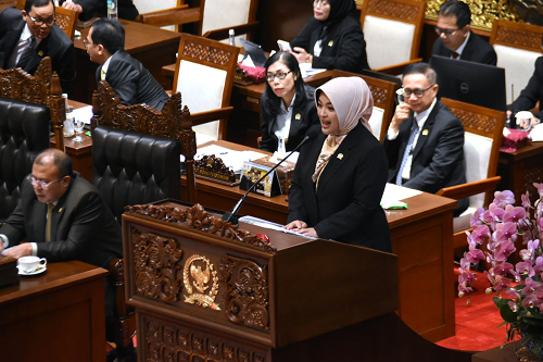 Annisa Mahesa Tegaskan Komitmen Gerindra atas KEM-PPKF 2026 Annisa Mahesa Tegaskan Komitmen Gerindra atas KEM-PPKF 2026