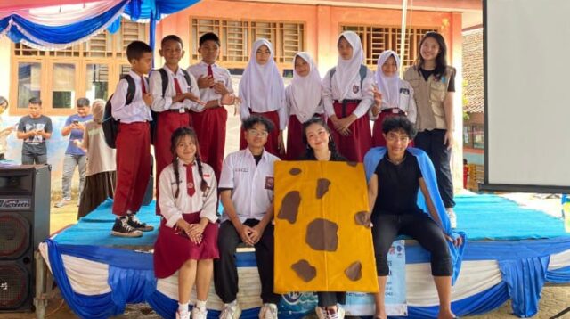 Pertunjukan Seni Teater "Murka Sang Caah Laut" Sukses Edukasi Mitigasi Tsunami untuk Siswa SD 2 Situregen