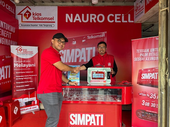 Telkomsel Dekatkan Layanan Digital ke Masyarakat Tangerang Telkomsel Dekatkan Layanan Digital ke Masyarakat Tangerang