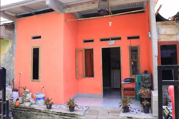 Pemerintah Kota (Pemkot) Tangerang terus menegaskan komitmennya dalam meningkatkan kesejahteraan masyarakat melalui program renovasi Rumah