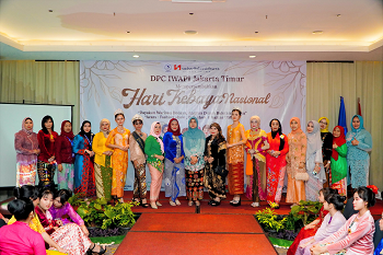 Kolaborasi IWAPI DPC Jakarta Timur dan IWAPI DPD DKI Jakarta Meriahkan Acara Budaya di Swiss-Belresidences Kalibata