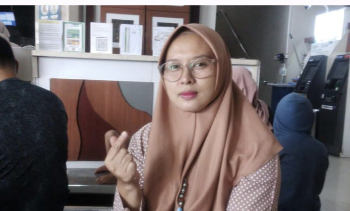 Tak Perlu Lagi Antre Panjang, Dede Nikmati Layanan Cepat Dengan Mobile JKN