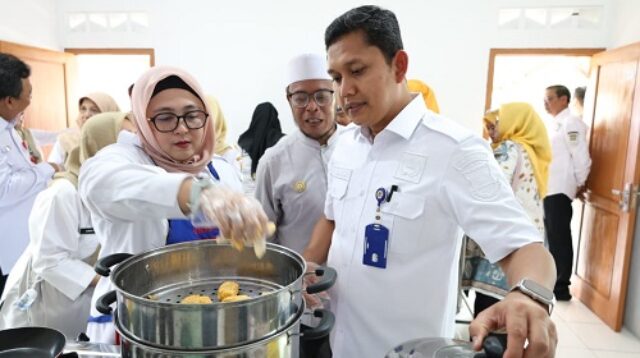 Wakil Bupati Tangerang Resmikan Unit Pengolahan Ikan
