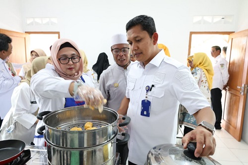 Wakil Bupati Tangerang Resmikan Unit Pengolahan Ikan