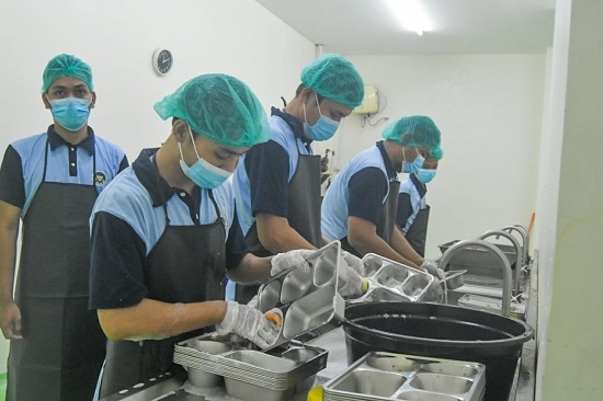 Andra Soni Tinjau SPPG (4)