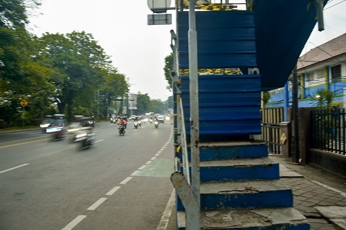 JPO TIDAK LAYAK DI TANGERANG DI TUTUP (2)