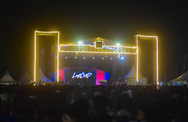 Konser Lastchild Virgoun (1)