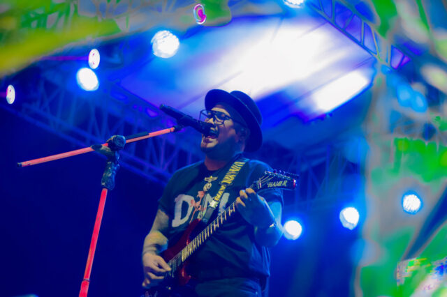 Konser Lastchild Virgoun (5)