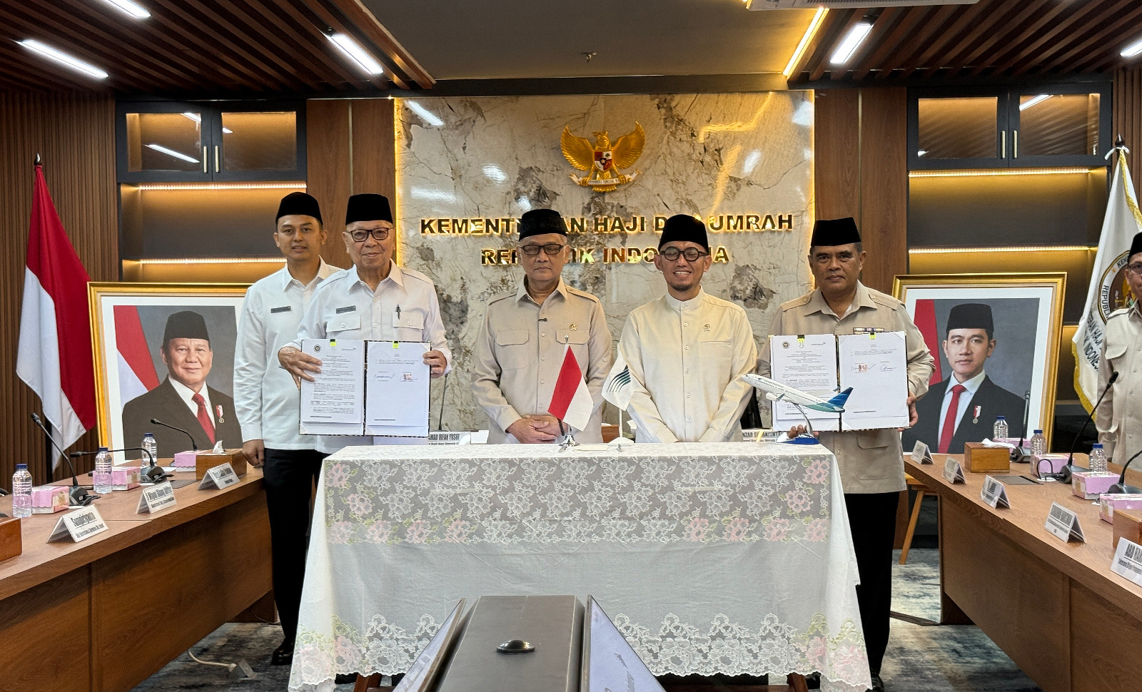 Garuda Indonesia dan Kementerian Haji Teken Kerja Sama Penerbangan Haji 2026–2028
