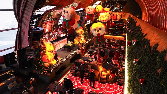 Herloom Hotel BSD Perkuat Positioning Pet-Friendly Lewat Christmas Paw Party