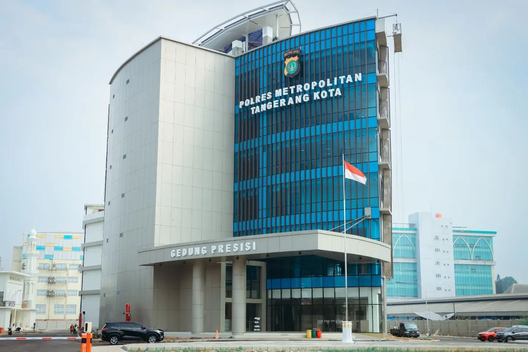 Gedung Polres Metro Tangerang Kota