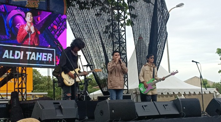 Aldi Taher Menjadi Hiburan Pembuka di Jakcloth Lebaran Fair 2026