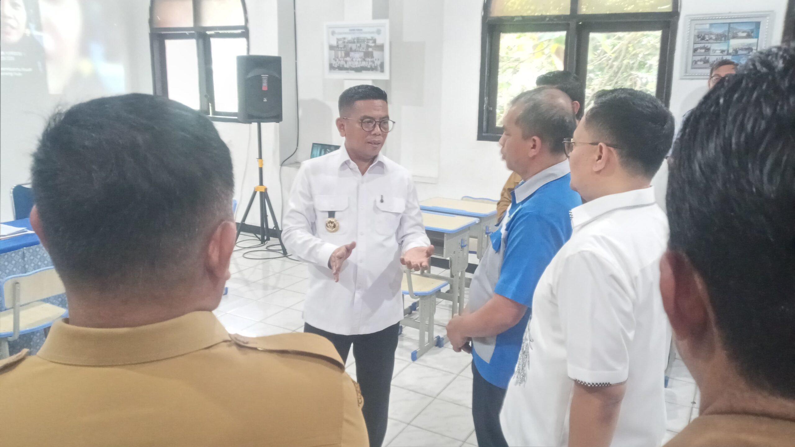 Andra Soni Pastikan SPMB Fair dan Akuntabel, Siswa Tak Lolos Negeri Bisa Sekolah Gratis