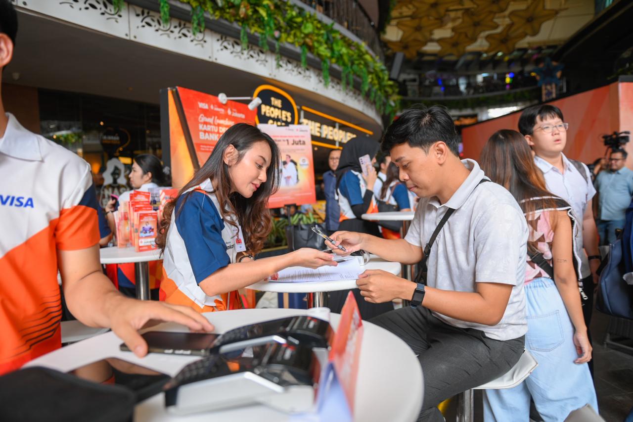 Dorong Tranformasi Digital, Bank Jakarta Raih Penghargaan Digital Brand (1) Dorong Tranformasi Digital, Bank Jakarta Raih Penghargaan Digital Brand