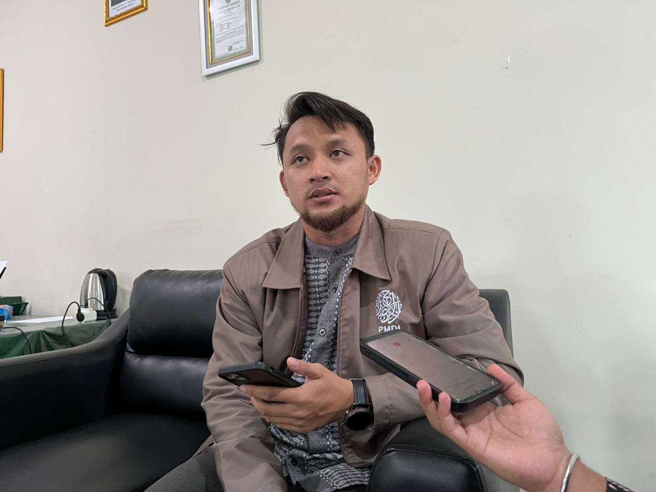 Staff Pengasuhan Santri PMDI, Anzhar Rizqonnur, Amd.Kom., S.Pd,