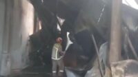 Kebakaran Pabrik Nugget dan Sosis di Cikupa Berhasil Dipadamkan Setelah Hampir 24 Jam
