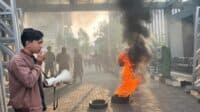 LMND Tangsel Desak Wali Kota Copot Tiga Kepala Dinas LMND Tangsel Desak Wali Kota Copot Tiga Kepala Dinas