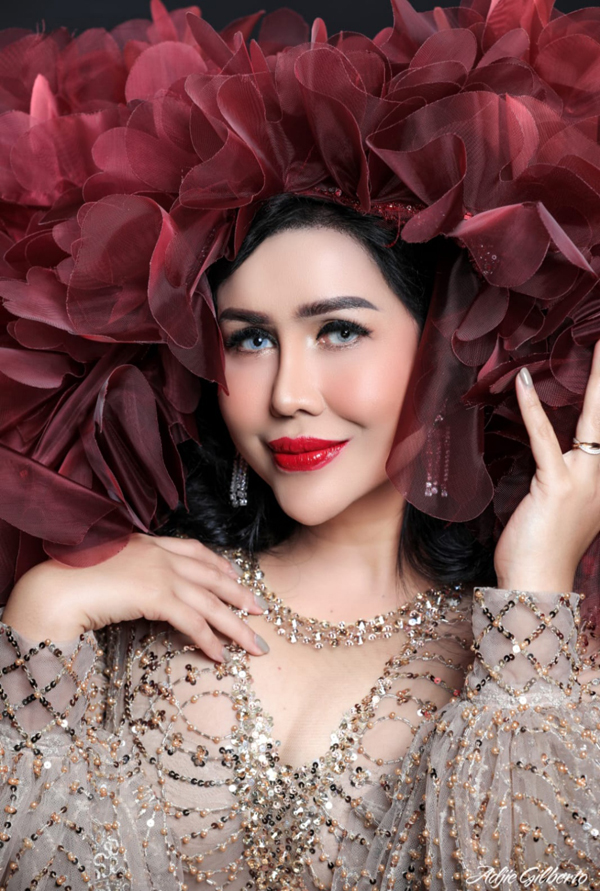 Lagu “Cuma Lima Menit” Milik Ratu Meta Dinilai Wakili Fenomena Cinta Instan Era Digital Lagu “Cuma Lima Menit” Milik Ratu Meta Dinilai Wakili Fenomena Cinta Instan Era Digital