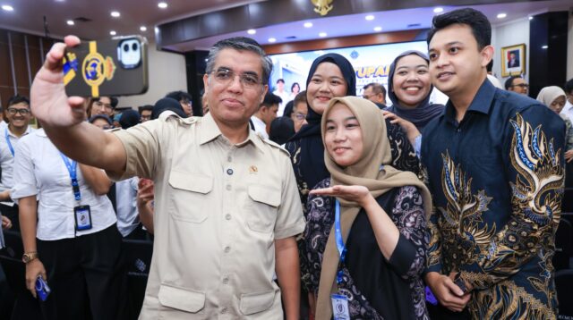 Menaker Yassierli Tutup Program Magang Nasional, 35 Persen Peserta Langsung Diterima Kerja
