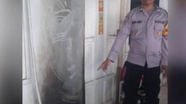 Pemuda di Ciputat Timur Alami Luka Bakar Parah Saat Menyalakan Arang Sate dengan Pertalite