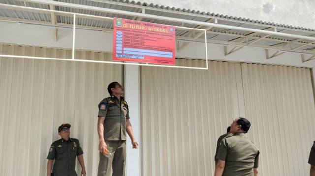 Belum Kantongi PBG, Bangunan Diduga Calon Gerai Indomaret di Karawaci Disegel Satpol PP