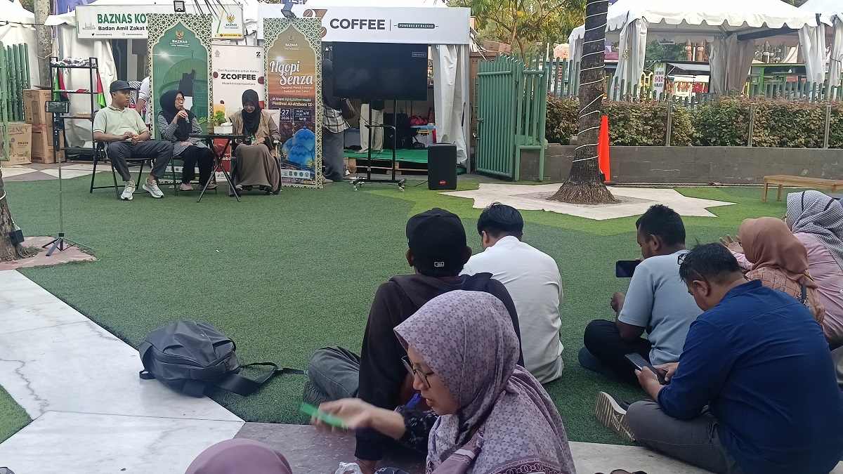 Kopi Senja Festival Al Azhom Hadirkan Inspirasi Difabel Produktif, Baznas Siapkan Dukungan Usaha Kopi Senja Festival Al Azhom Hadirkan Inspirasi Difabel Produktif, Baznas Siapkan Dukungan Usaha